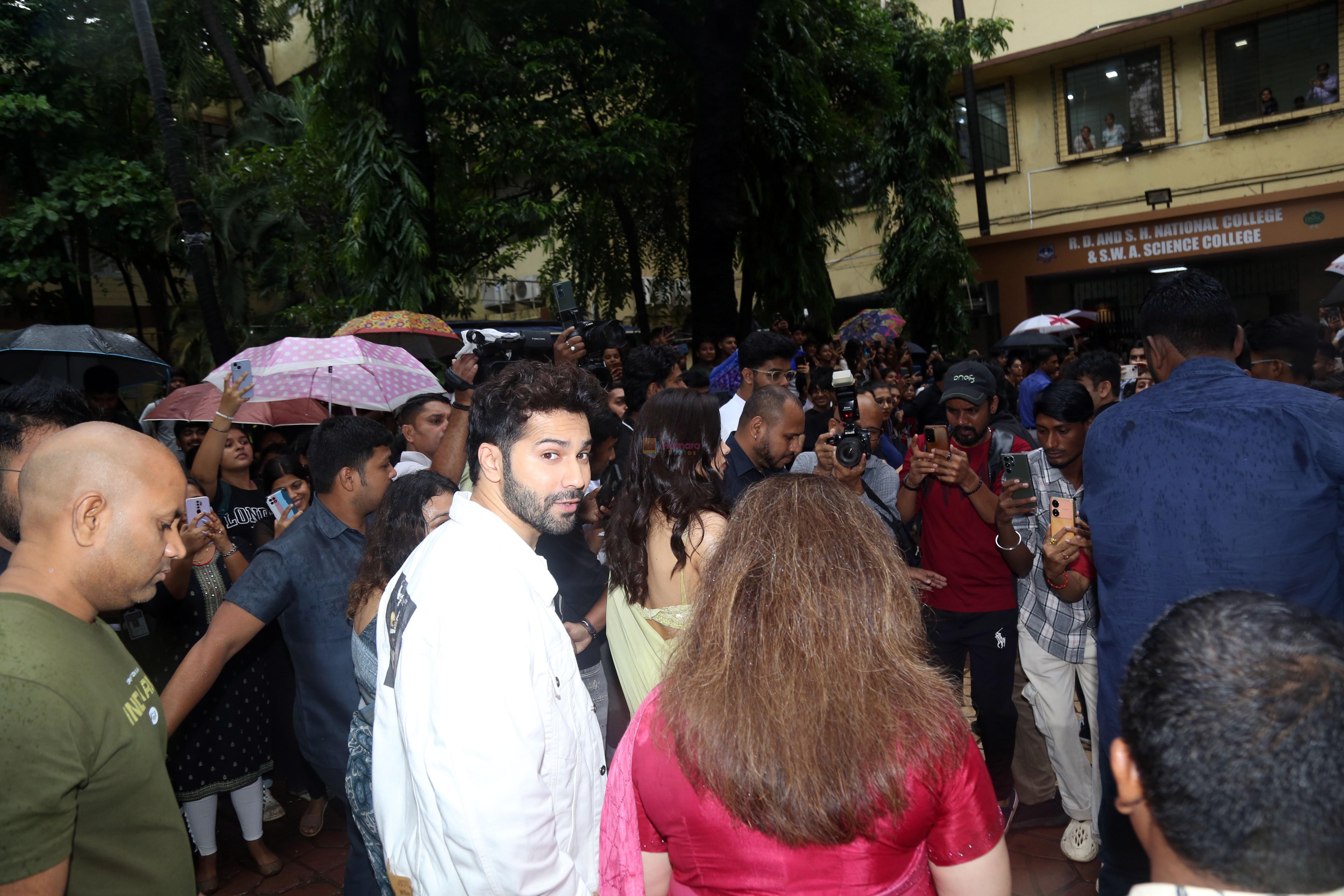 Janhvi Kapoor, Varun Dhawan At The National College For Bawaal Movie ...